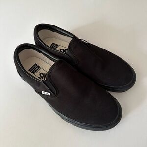 Vans Customs Classic Slip-On Wide Black Shoes